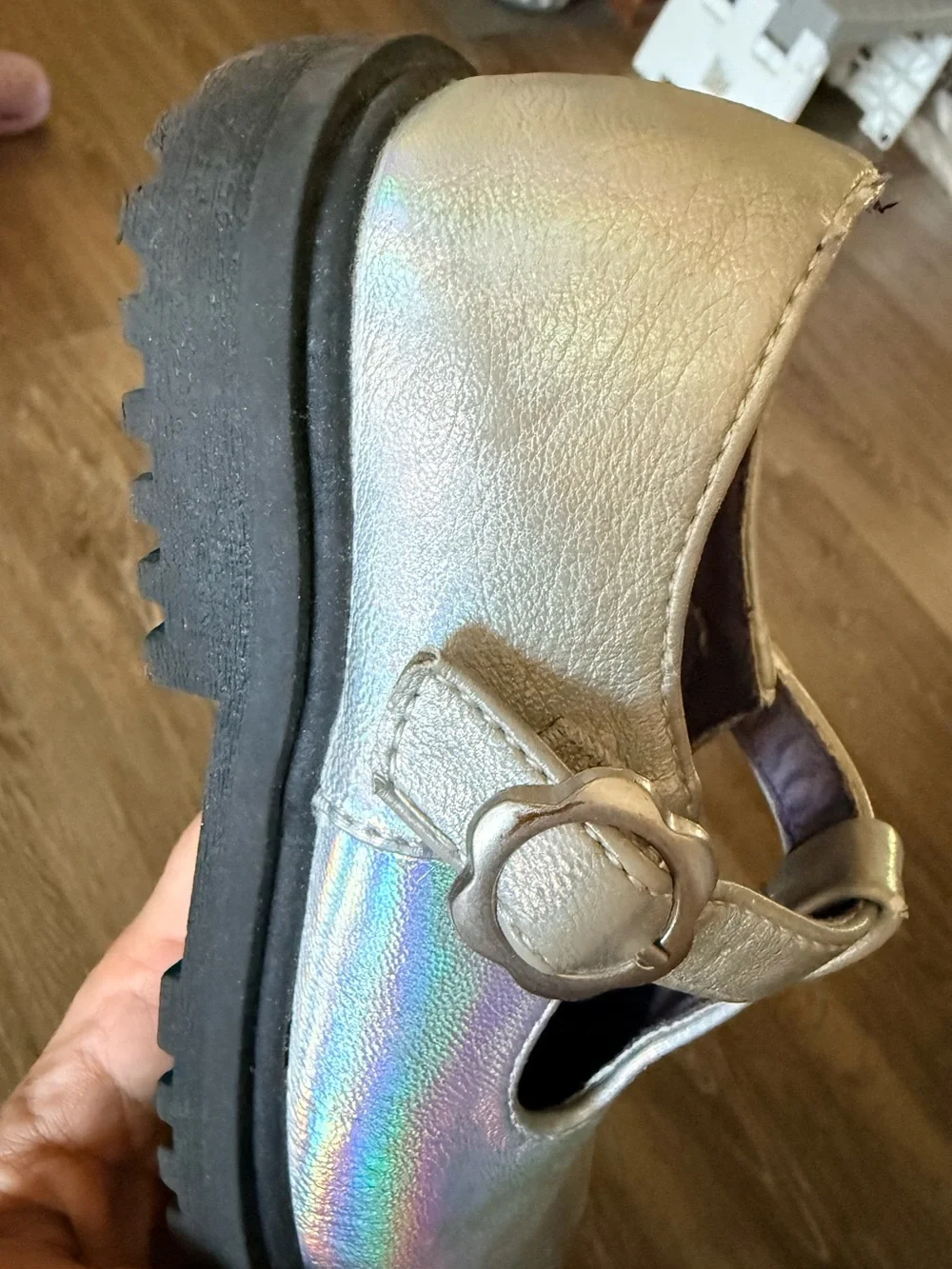 Girl’s Old Navy Silver Metallic chunky Mary Janes